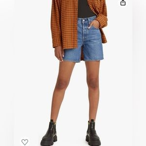 Levi’s 501 mid thigh shorts